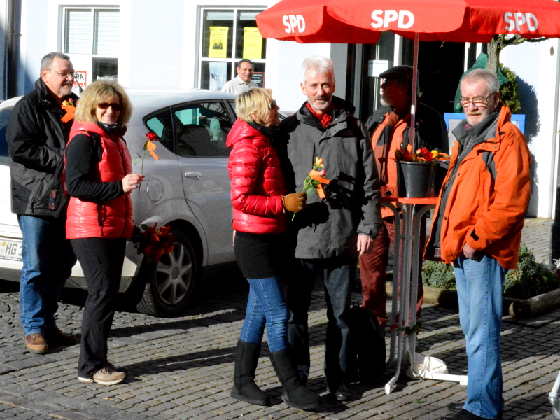 Valentinstag SPD Hilpoltstein Marktplatz