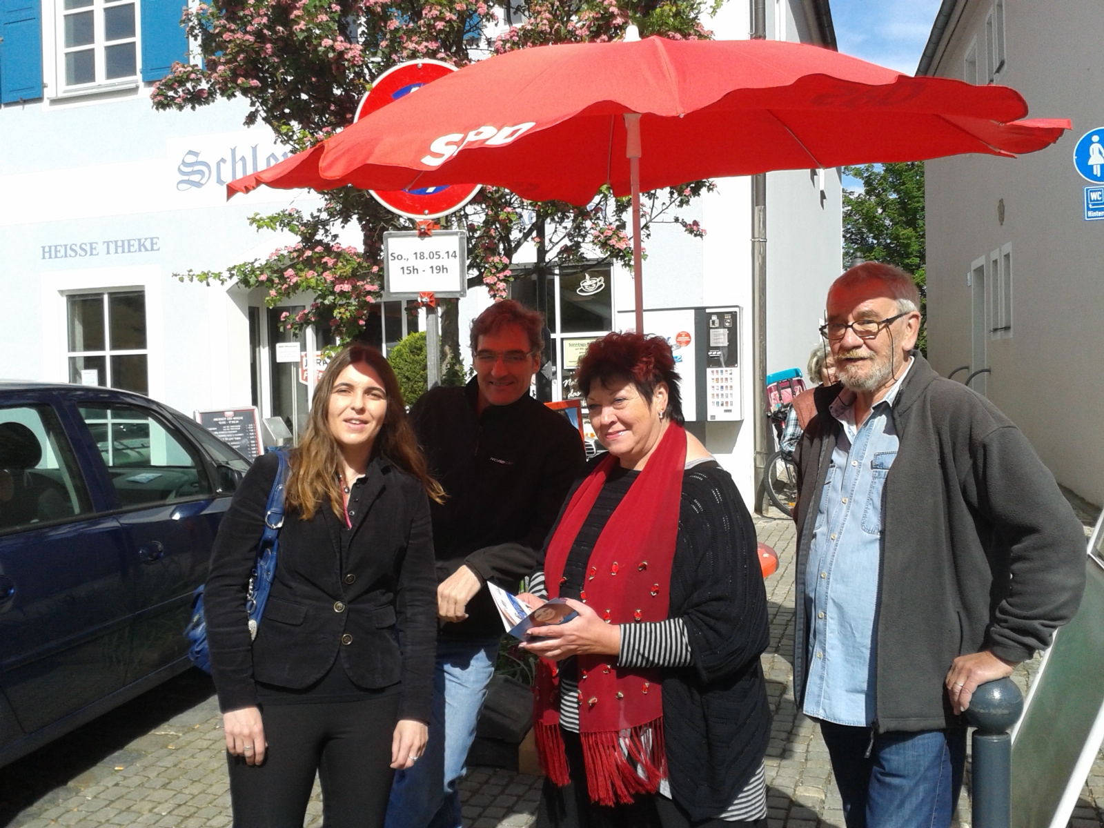Infostand mit Stefanie Schäfer, Thomas Döbler, Christine Rodarius und Jürgen Regler